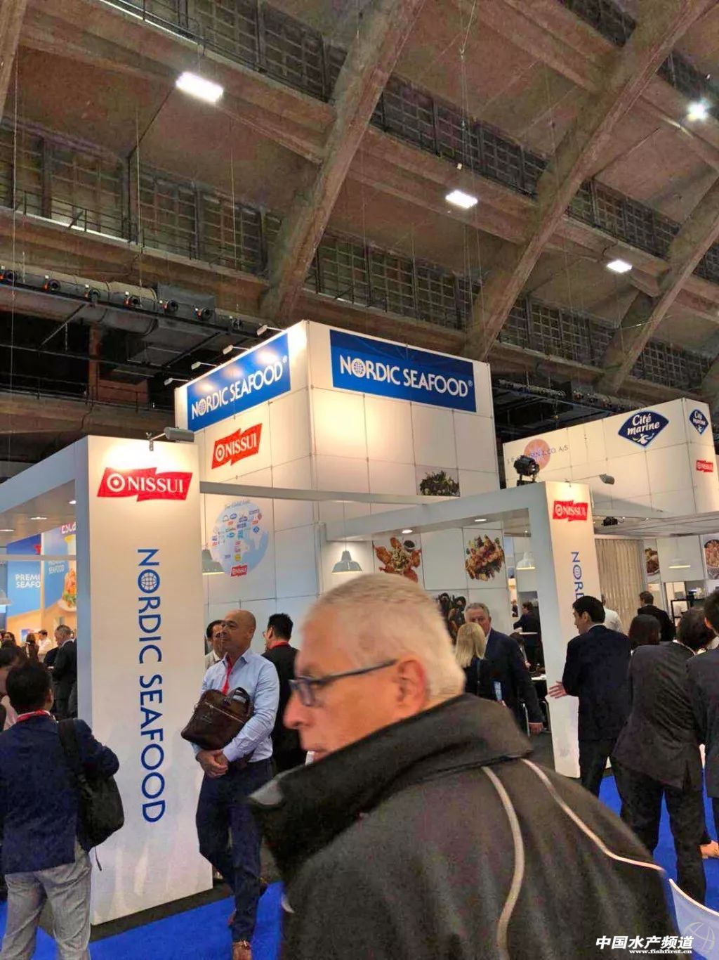 ֱ��ȫ���һ���rչ���F�����D+ҕ�l���u�������������rչ�����������